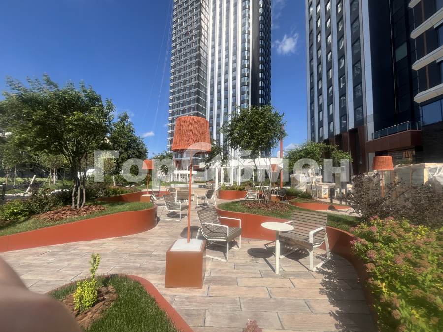 Продажа 3-комнатной квартиры, Москва, Россия,    улица Вильгельма Пика