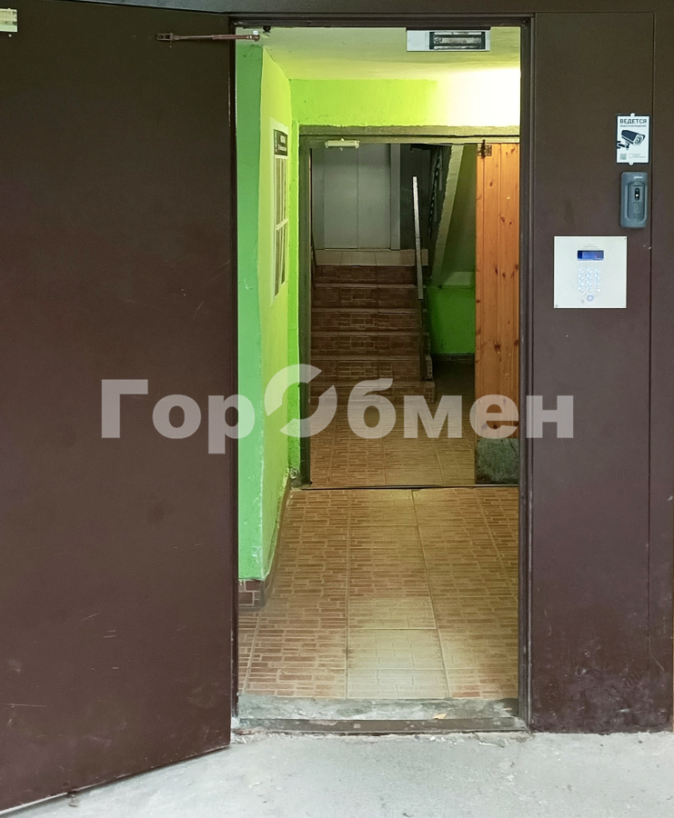 Продажа 2-комнатной квартиры, Москва, Россия,    Уссурийская улица