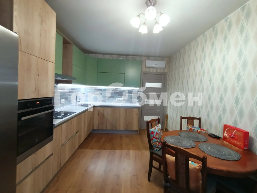 Продажа 2-комнатной квартиры, Развилка, Россия,   Ленинский городской округ