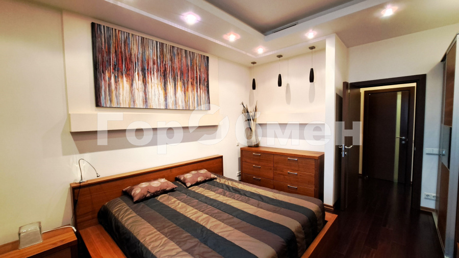 Аренда 3-комнатной квартиры, Москва, Россия,   улица Тёплый Стан