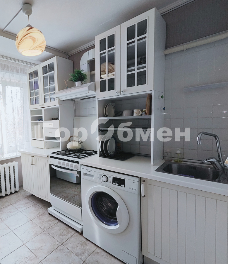 Продажа 2-комнатной квартиры, Москва, Россия,    улица Фридриха Энгельса