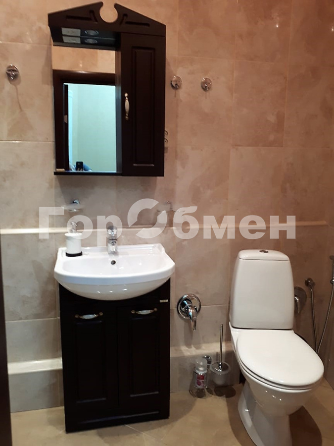 Аренда 3-комнатной квартиры, Москва, Россия,   улица Раменки