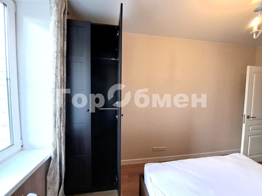 Аренда 2-комнатной квартиры, Москва, Россия,   Васильевская улица