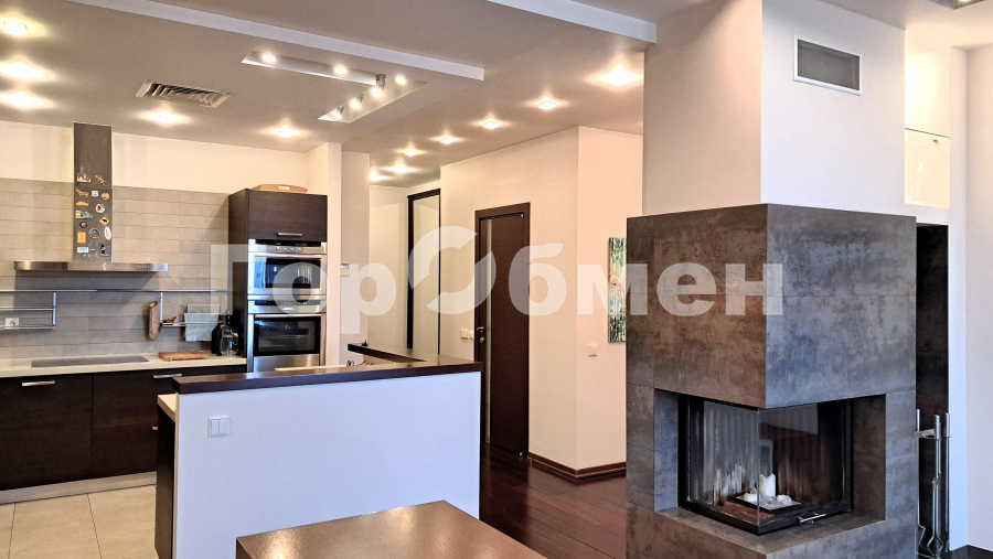 Аренда 3-комнатной квартиры, Москва, Россия,   улица Тёплый Стан