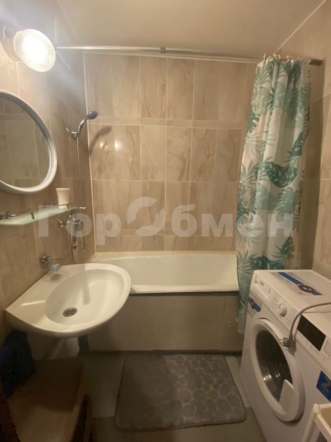 Аренда 1-комнатной квартиры, Москва, Россия,   Филёвский бульвар