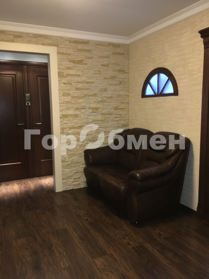 Аренда 2-комнатной квартиры, Москва, Россия,   Новочеркасский бульвар