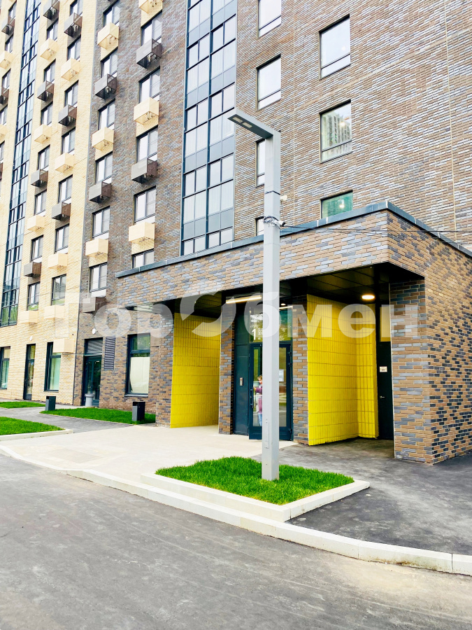 Продажа 3-комнатной квартиры, Москва, Россия,   улица Генерала Глаголева