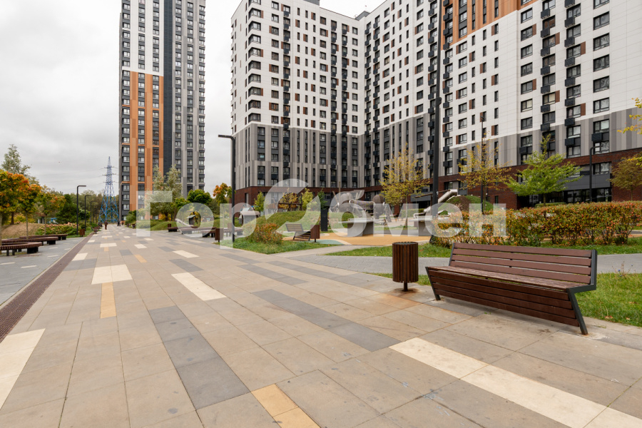 Продажа 3-комнатной квартиры, Московский, Россия,   Новомосковский административный округ