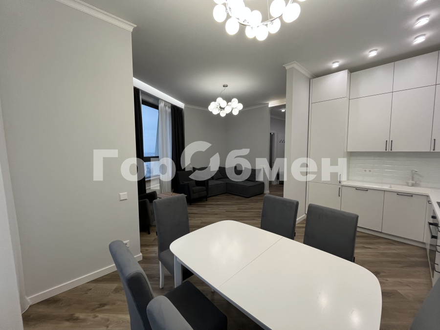 Аренда 2-комнатной квартиры, Москва, Россия,   улица Академика Волгина