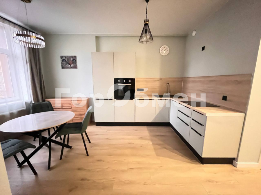 Аренда 2-комнатной квартиры, Москва, Россия,   Новомосковский административный округ