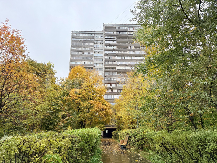 Аренда 3-комнатной квартиры, Москва, Россия,    Славянский бульвар