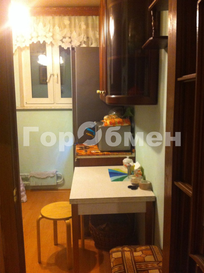 Продажа 2-комнатной квартиры, Москва, Россия,   Харьковская улица