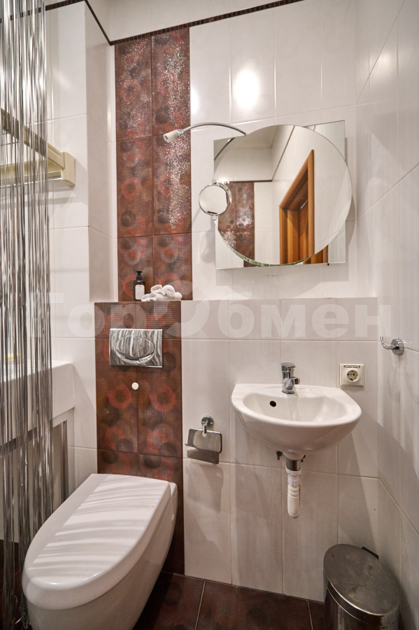 Продажа 3-комнатной квартиры, Москва, Россия,    улица Авиаконструктора Микояна