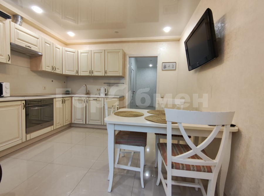 Аренда 2-комнатной квартиры, Красногорск, Россия,   городской округ   Красногорский бульвар