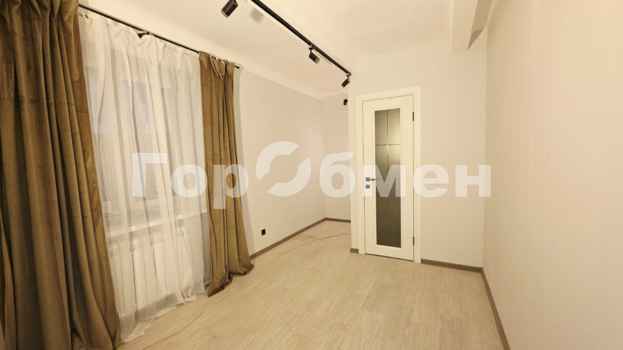 Продажа квартиры, Москва, Россия,   улица Коновалова