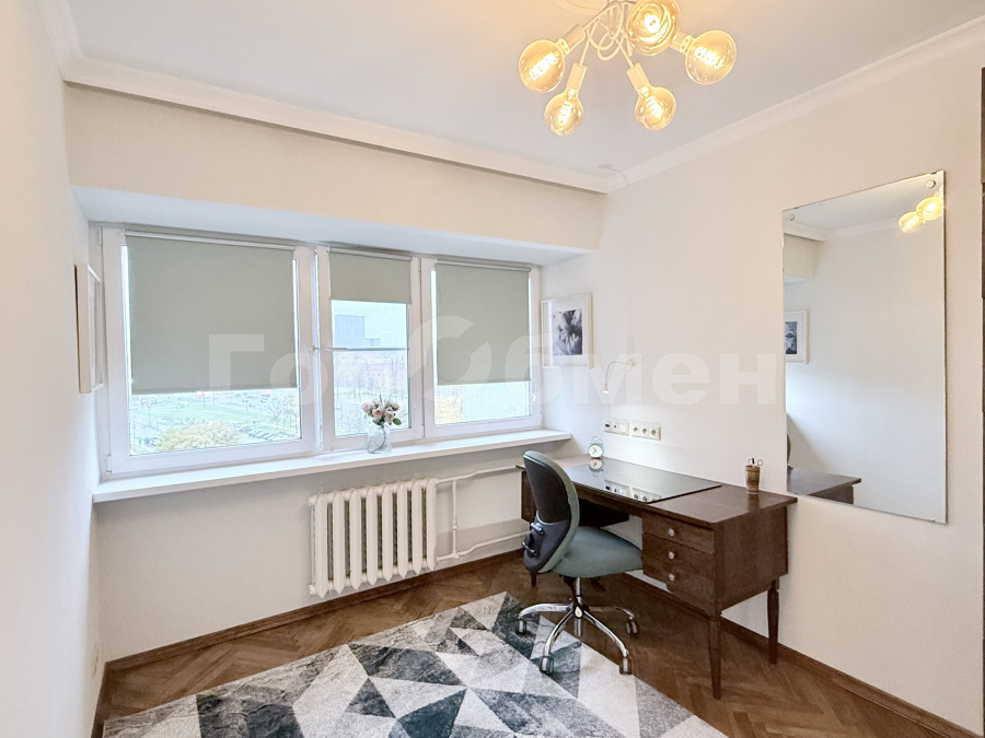 Аренда 3-комнатной квартиры, Москва, Россия,    Славянский бульвар