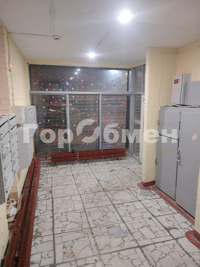 Продажа 2-комнатной квартиры, Москва, Россия,   Чусовская улица