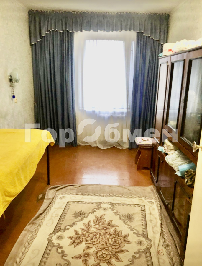 Продажа 3-комнатной квартиры, Ряжск, Россия,    улица Островского