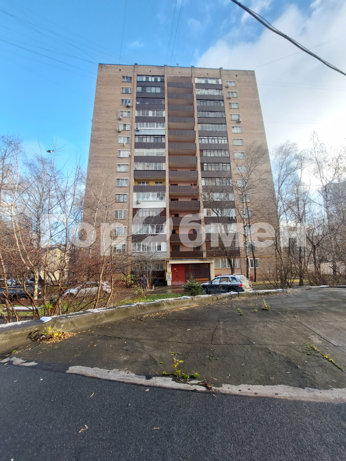 Продажа 2-комнатной квартиры, Москва, Россия,   Чусовская улица