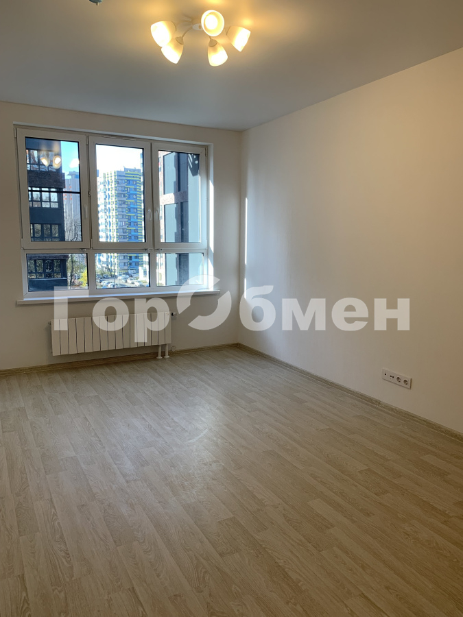 Продажа 2-комнатной квартиры, Москва, Россия,    улица Воейкова