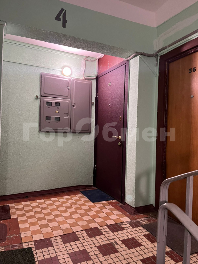 Продажа 3-комнатной квартиры, Москва, Россия,   улица Героев Панфиловцев