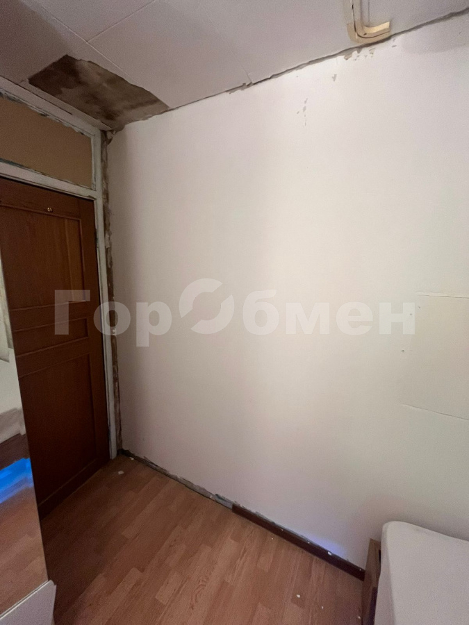 Продажа 3-комнатной квартиры, Москва, Россия,   улица Героев Панфиловцев