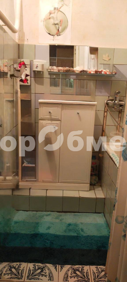 Продажа 2-комнатной квартиры, Верея, Россия,   Наро-Фоминский городской округ