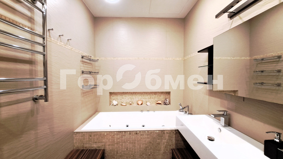 Аренда 3-комнатной квартиры, Москва, Россия,   улица Тёплый Стан