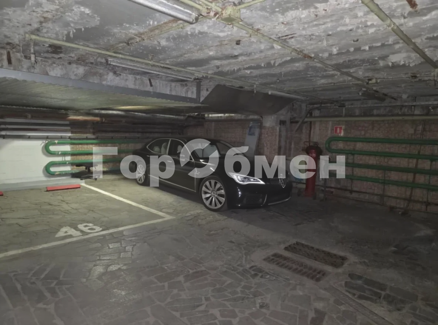 Продажа коммерческой недвижимости, Москва, Россия,   улица Пречистенка