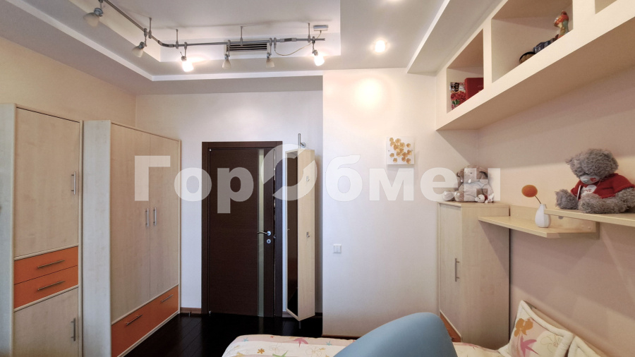 Аренда 3-комнатной квартиры, Москва, Россия,   улица Тёплый Стан