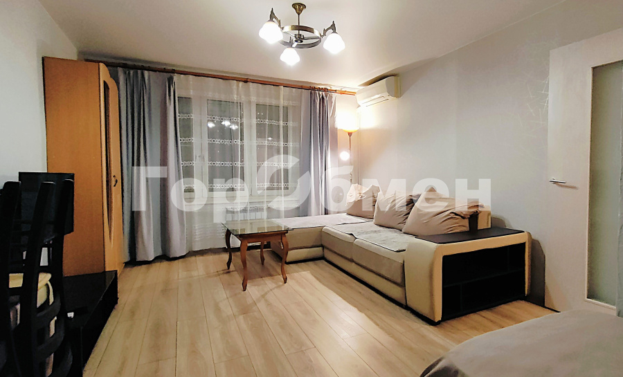 Аренда 1-комнатной квартиры, Москва, Россия,   Туристская улица