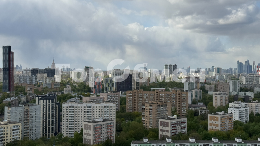 Продажа 3-комнатной квартиры, Москва, Россия,    Электролитный проезд