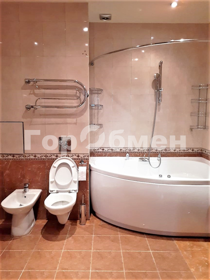 Аренда 3-комнатной квартиры, Москва, Россия,   улица Раменки