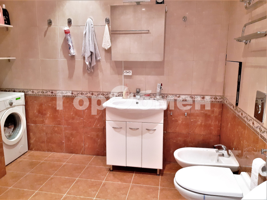 Аренда 3-комнатной квартиры, Москва, Россия,   улица Раменки