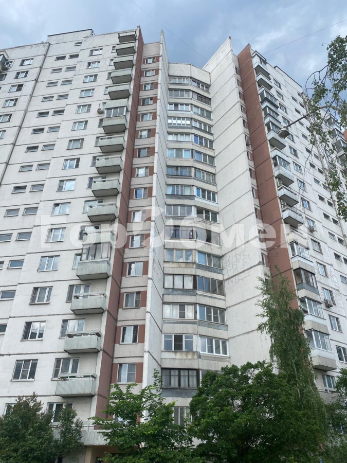 Продажа 2-комнатной квартиры, Москва, Россия,    улица Миклухо-Маклая