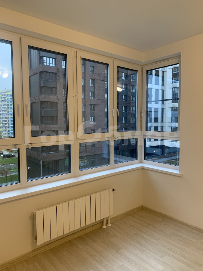 Продажа 2-комнатной квартиры, Москва, Россия,    улица Воейкова