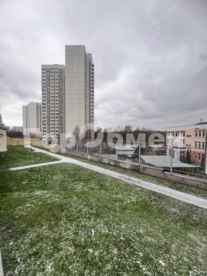 Продажа 2-комнатной квартиры, Москва, Россия,   Лукинская улица