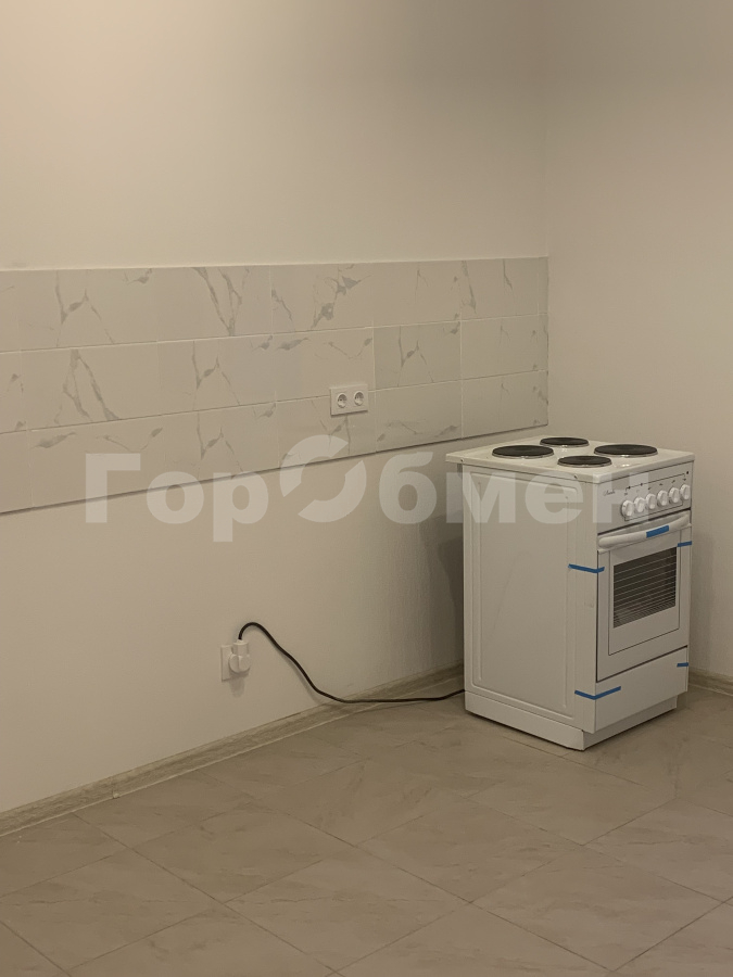 Продажа 2-комнатной квартиры, Москва, Россия,    улица Воейкова