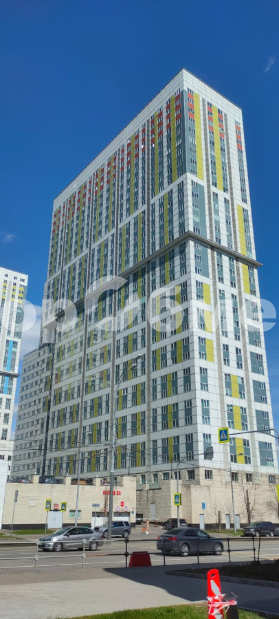 Аренда 2-комнатной квартиры, Москва, Россия,   бульвар Маршала Рокоссовского