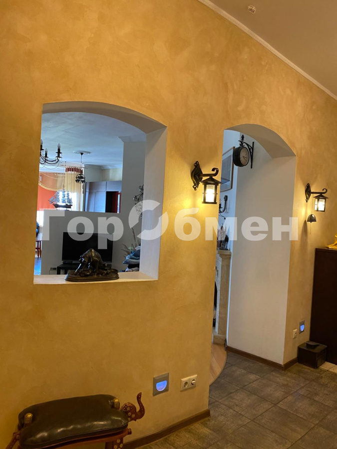 Аренда 3-комнатной квартиры, Москва, Россия,   улица Пырьева