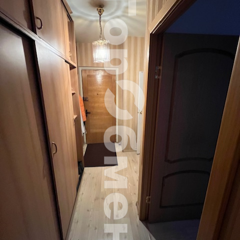 Аренда 3-комнатной квартиры, Москва, Россия,   улица 26 Бакинских Комиссаров