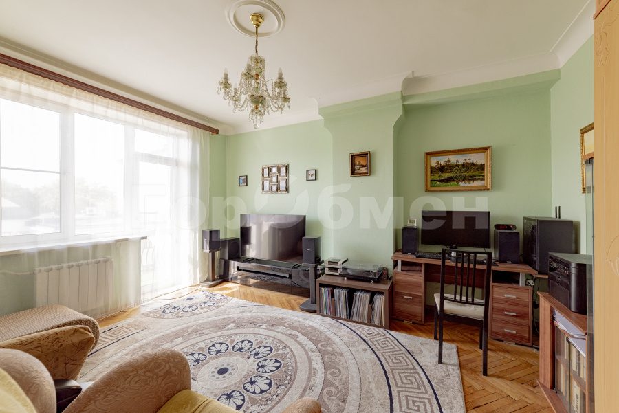 Продажа 4-комнатной квартиры, Москва, Россия,    Кропоткинский переулок