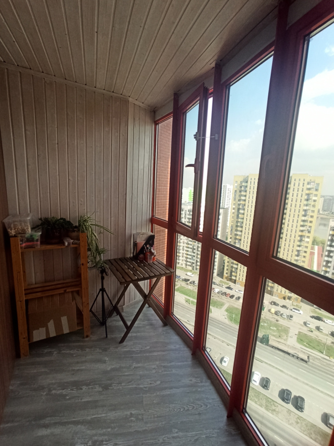 Продажа 3-комнатной квартиры, Москва, Россия,    улица Вертолётчиков