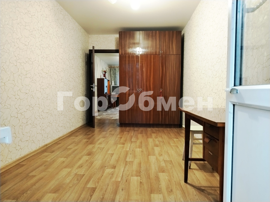 Продажа 3-комнатной квартиры, Москва, Россия,    улица Миклухо-Маклая