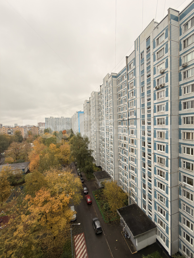Продажа 3-комнатной квартиры, Москва, Россия,    улица Чичерина
