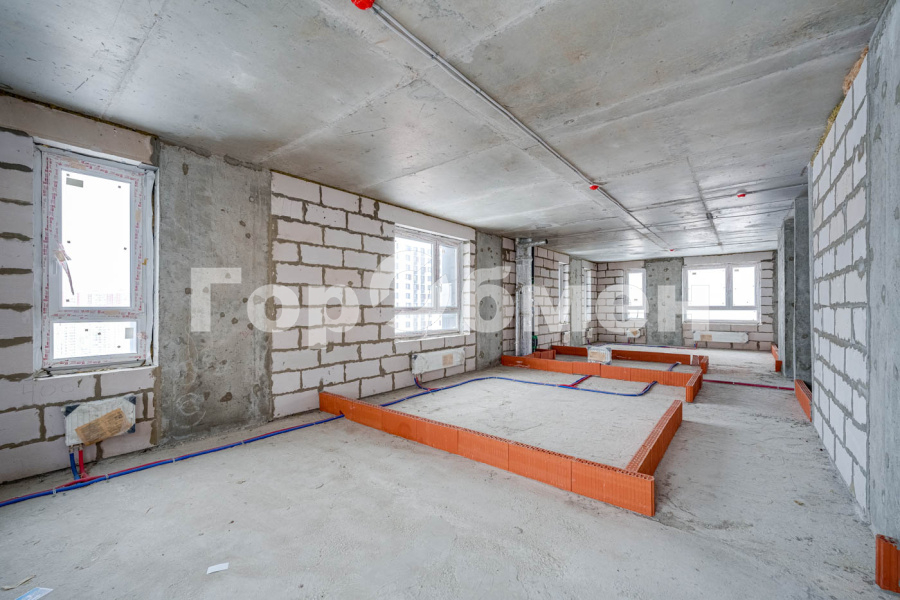 Продажа 4-комнатной квартиры, Московский, Россия,   Новомосковский административный округ