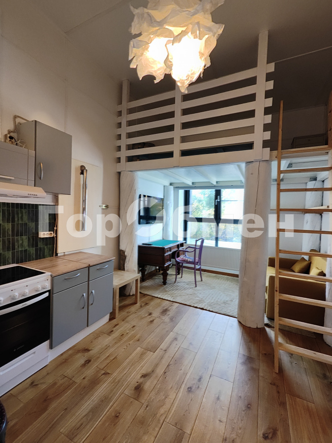 Аренда 1-комнатной квартиры, Москва, Россия,   Живописная улица