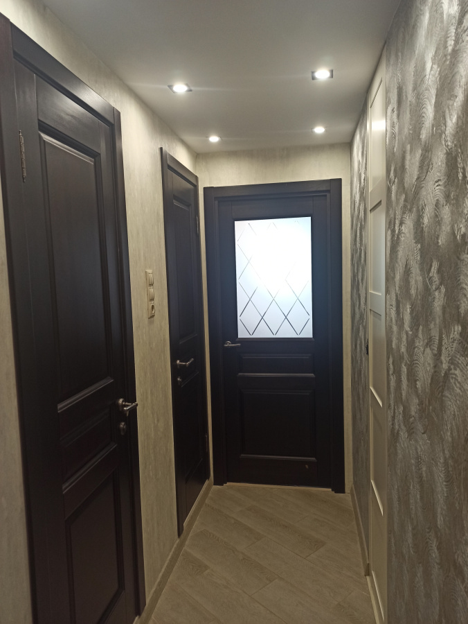 Продажа 3-комнатной квартиры, Москва, Россия,    улица Вертолётчиков