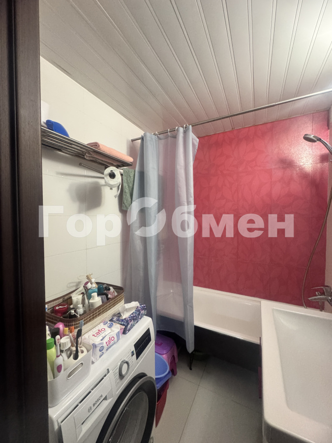 Продажа 2-комнатной квартиры, Москва, Россия,   Лукинская улица