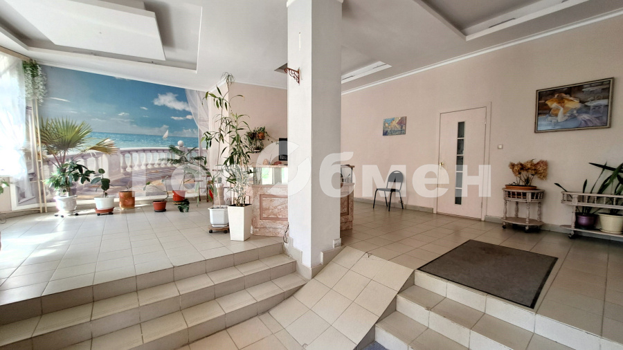 Продажа 3-комнатной квартиры, Москва, Россия,   1-я Владимирская улица